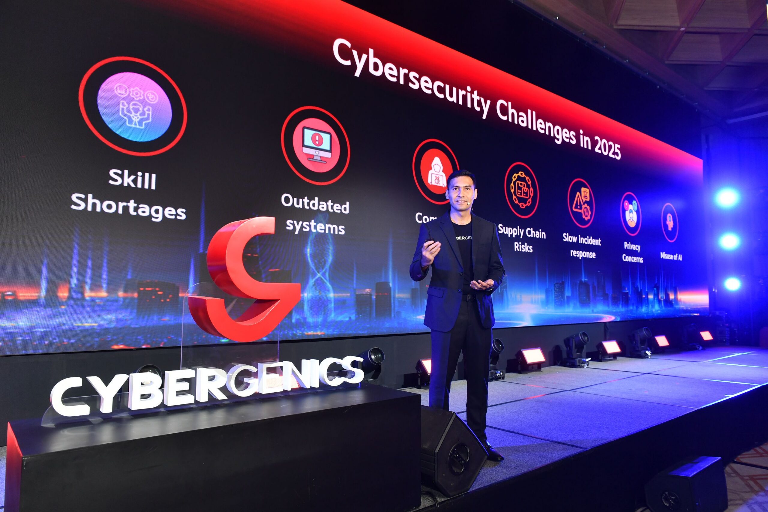 ภาพประชาสัมพันธ์ CyberGenics Summit 2.jpg
